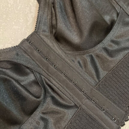 سوتین جراحی